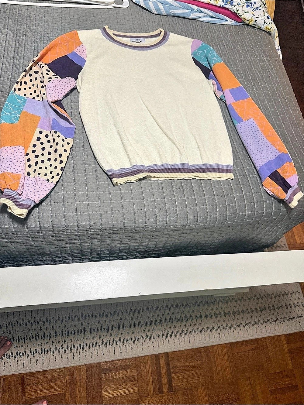 FATE Geometric Sleeve Sweater in Cream Size Medium